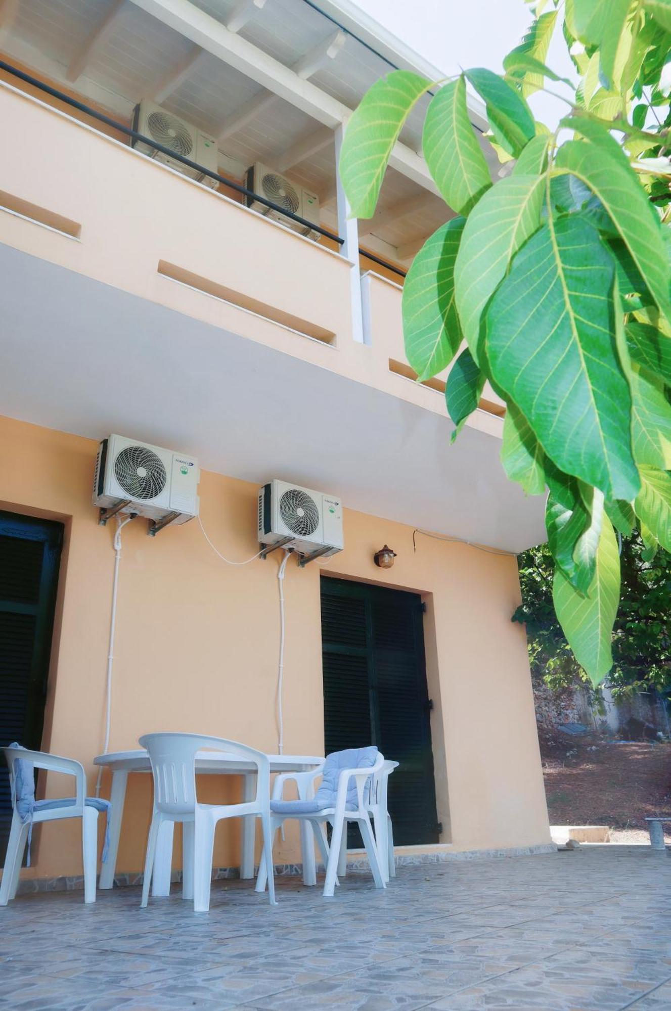 Kaminaki Seaview Apartment *