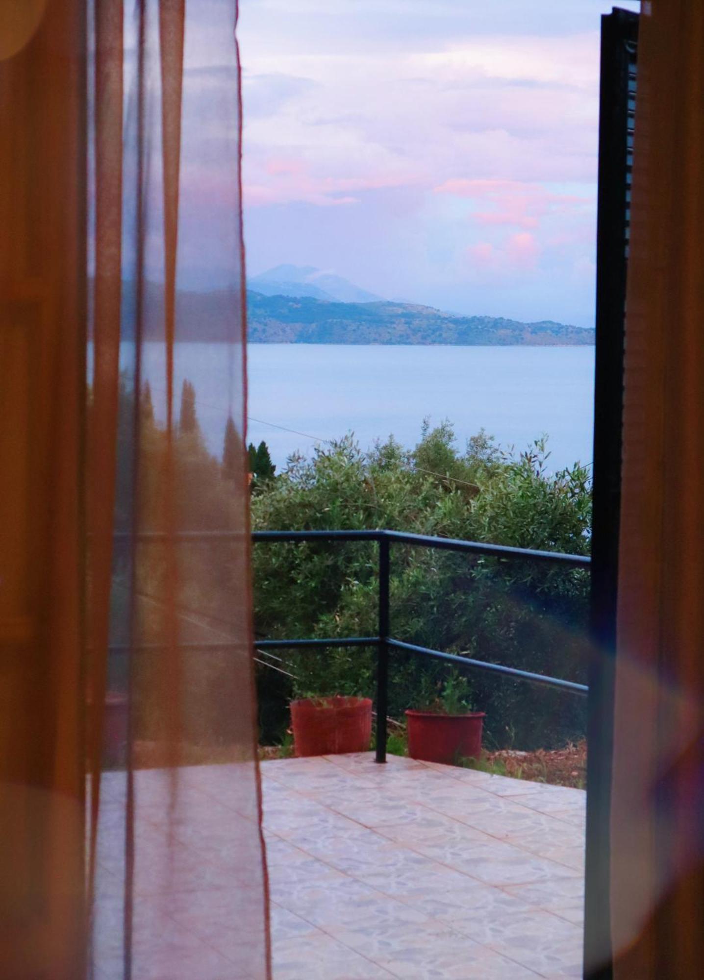Apartment Kaminaki Seaview